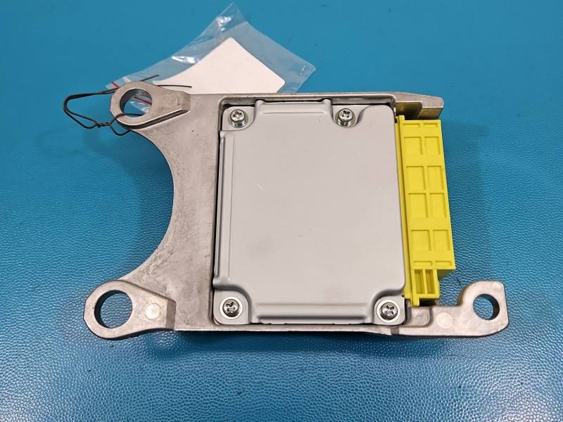 Блок керування Airbag Subaru Forester 98221SG120 — фото деталі 5