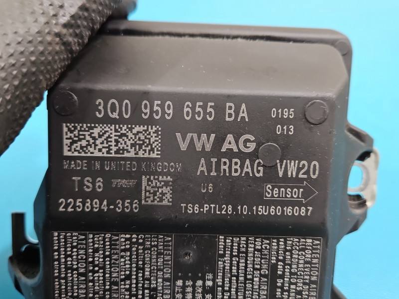 Блок керування Airbag Volkswagen Passat B8 3Q0959655BA — фото деталі 3