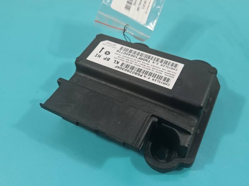 Блок управления Airbag Jeep Cherokee P68229030AF