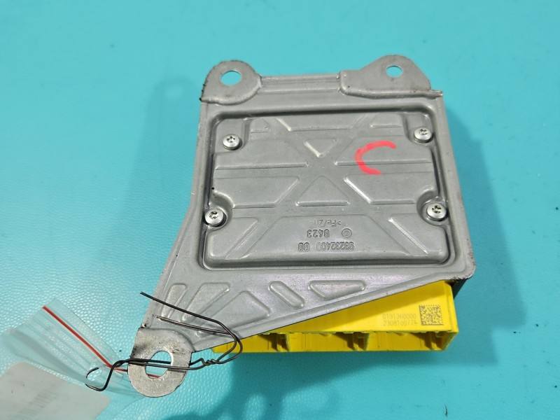 Блок керування Airbag Renault Trafic 985109244R — фото деталі 4