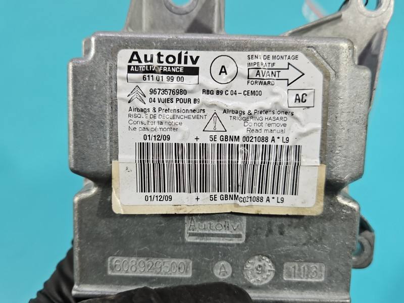 Блок керування Airbag Peugeot Partner 9673576980 — фото деталі 6