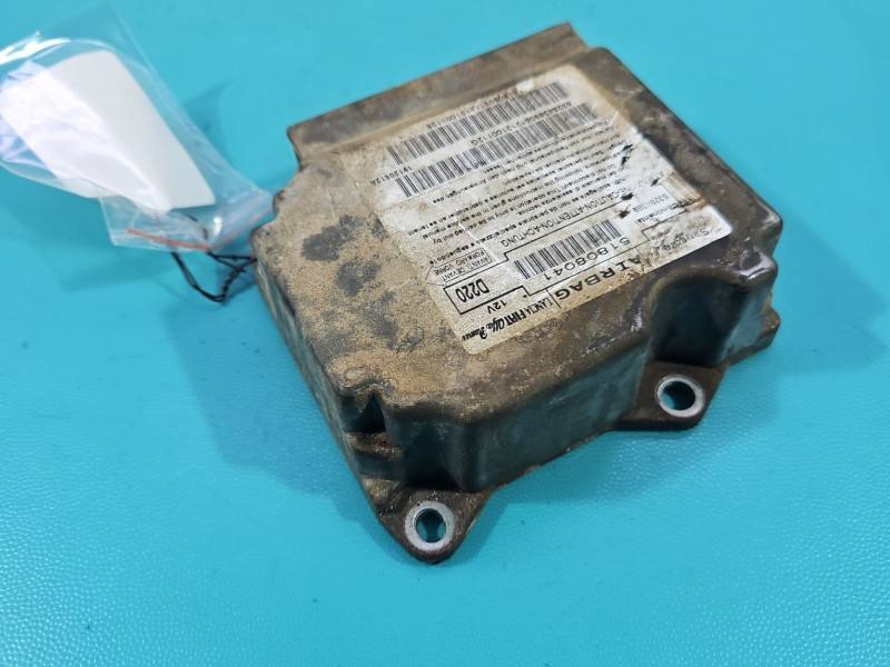 Блок керування Airbag Lancia Delta 51808041 — фото деталі 3