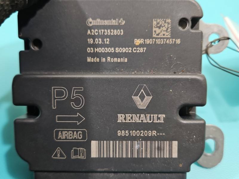 Блок керування Airbag Dacia Duster 985100209R — фото деталі 3