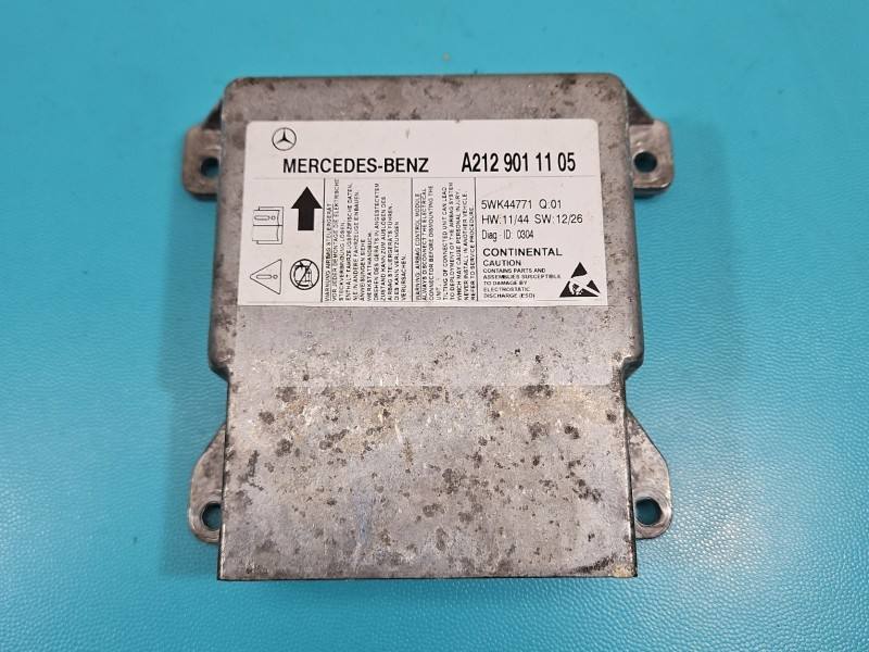 Блок керування Airbag Mercedes E W212 A2129011105 — фото деталі 2