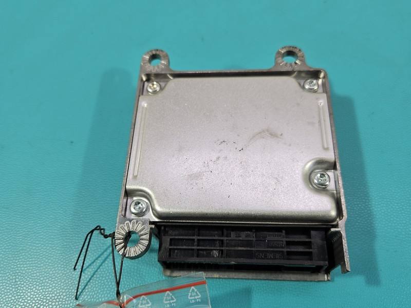 Блок керування Airbag Ssangyong Rexton 86250-08120 — фото деталі 4