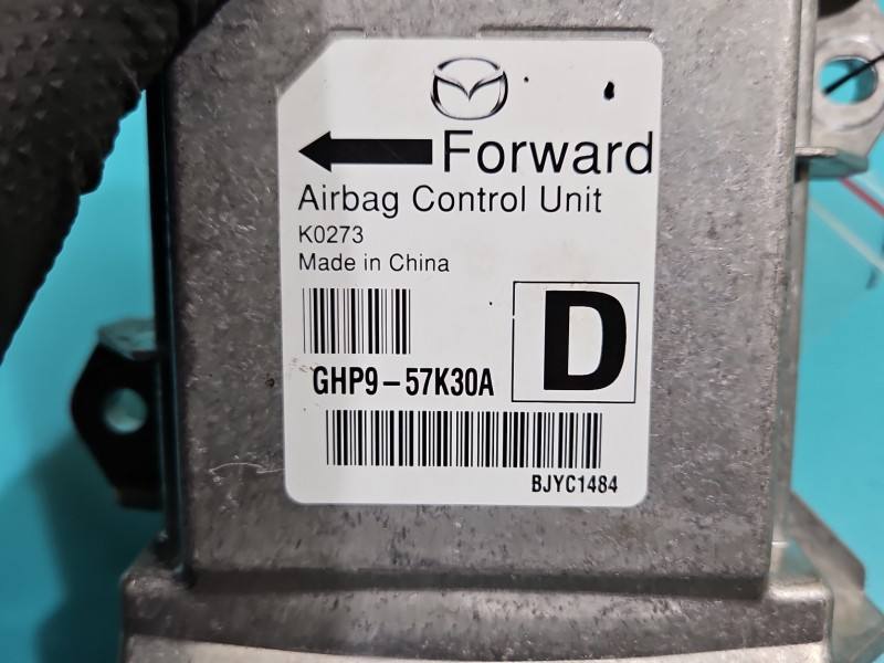 Блок управления Airbag Mazda 6 GHP9-57K30A — фото детали 3