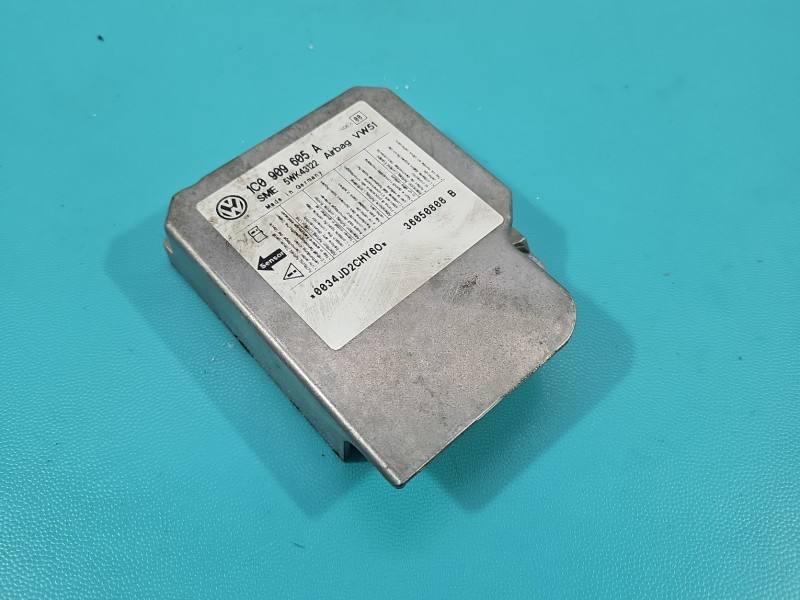 Блок керування Airbag Volkswagen Transporter T5 1C0909605A