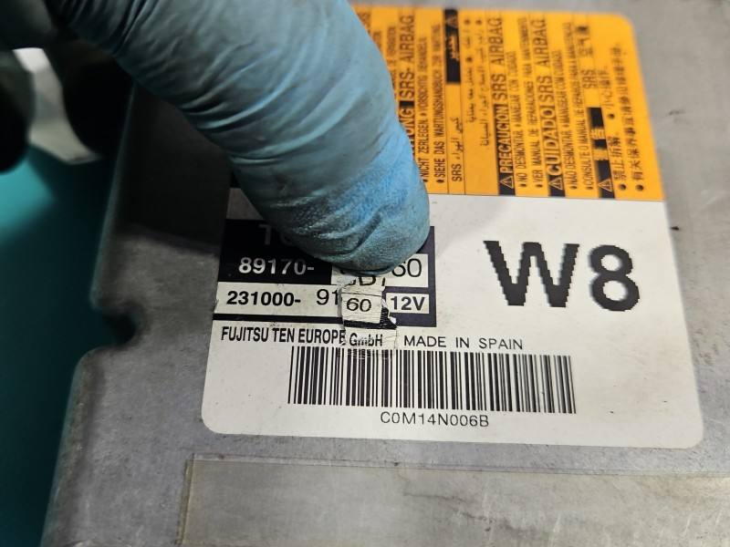 Блок керування Airbag Toyota Yaris 3 89170-0D760 — фото деталі 3