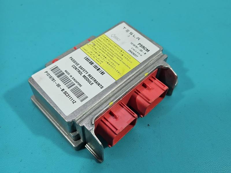 Блок керування Airbag Tesla Model S 1018781-00-B