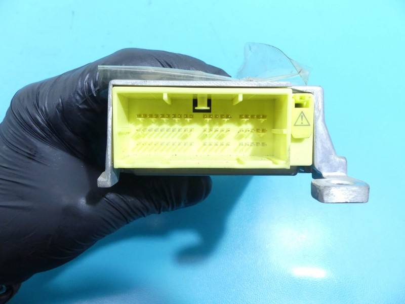 Блок керування Airbag Toyota Land Cruiser 89170-60410 — фото деталі 4