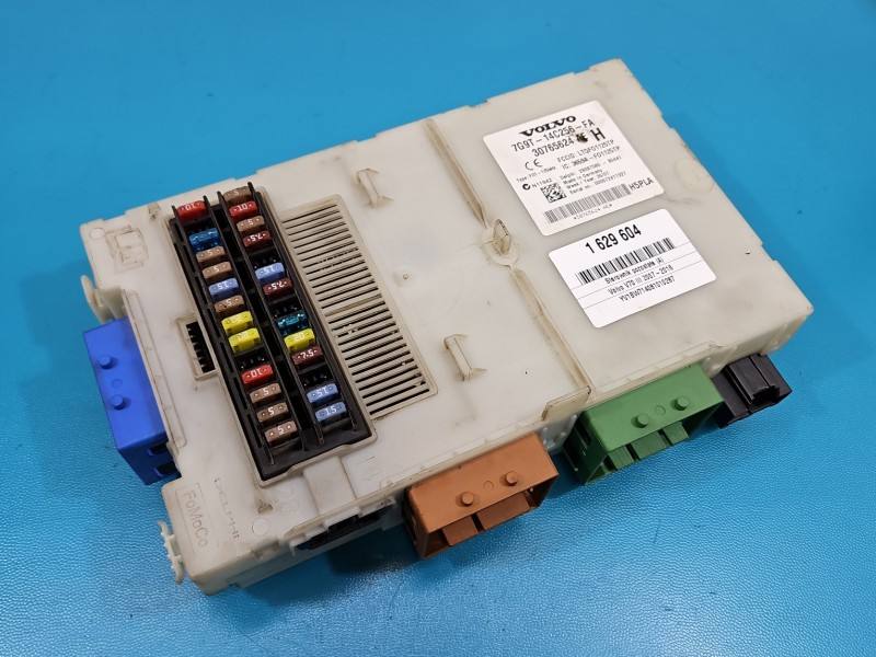 Блок керування модуль Volvo V70 30765624