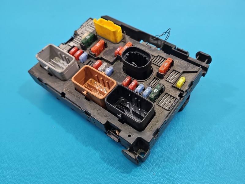 Блок керування модуль Citroen C4 9661708080