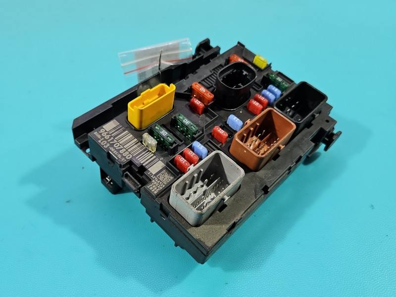Блок керування модуль Citroen C2 9661707880