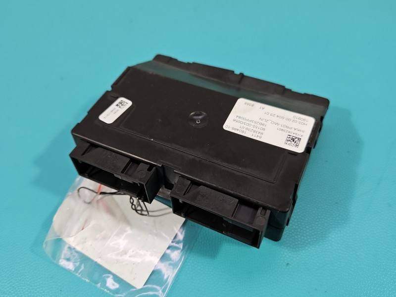 Блок керування модуль BMW 5 G30 9438239-01