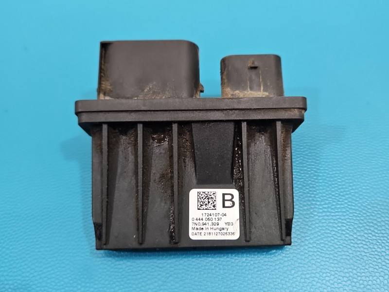 Блок керування модуль Skoda Octavia 3 7N0941329 — фото деталі 2