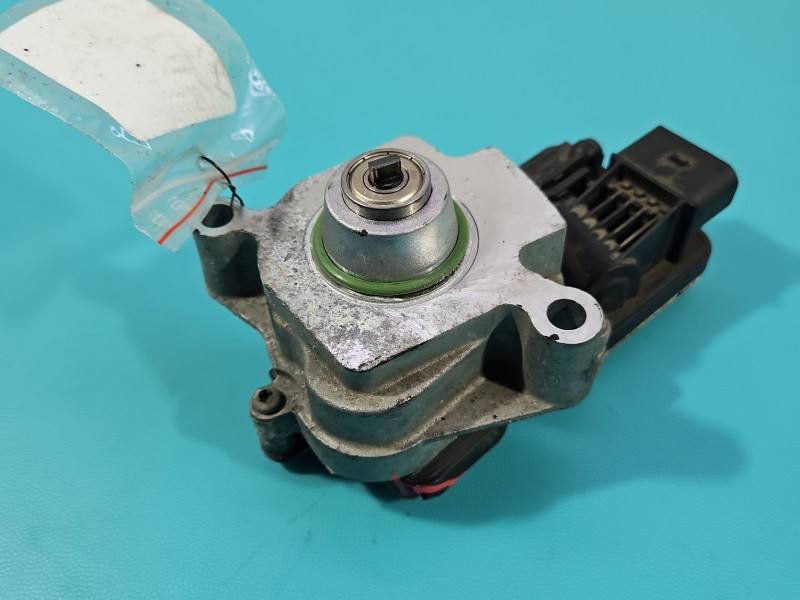 Блок керування модуль BMW 7 F01 8643153 — фото деталі 2