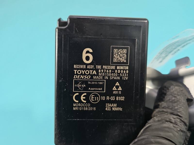 Блок керування модуль Toyota Yaris 3 89760-0D060 — фото деталі 5