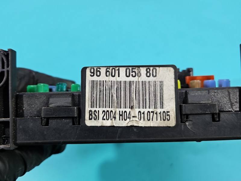 Блок керування модуль Citroen C5 9660105880 — фото деталі 6