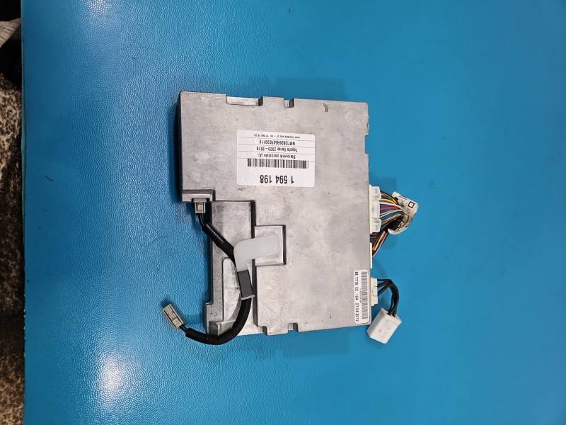 Блок керування модуль Toyota Verso 86840YY110 — фото деталі 2