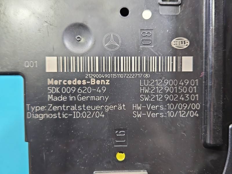 Блок керування модуль Mercedes E W212 2129004901 — фото деталі 4
