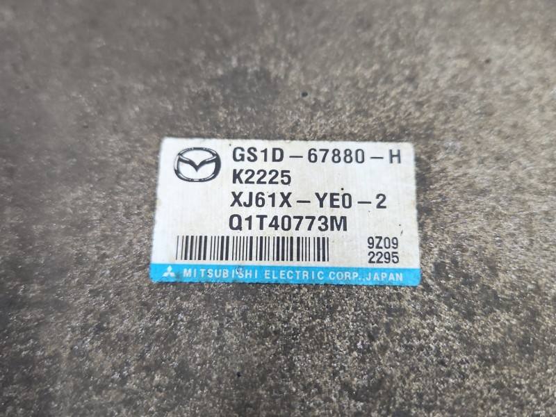 Блок керування модуль Mazda 6 GS1D-67880-H — фото деталі 3