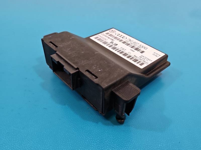 Блок керування модуль Volkswagen Passat B7 7N0907530G