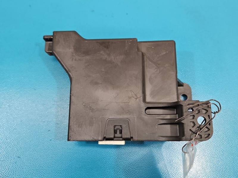 Блок управления модуль Toyota Auris 88650-02630 — фото детали 6