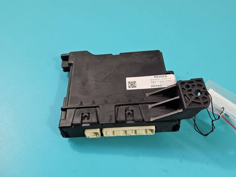 Блок управления модуль Toyota Auris 88650-02E70 — фото детали 2