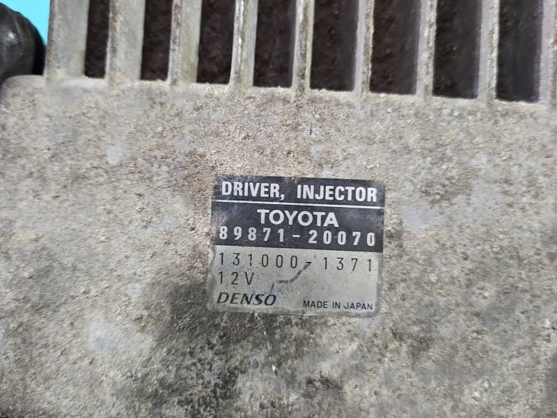 Блок керування модуль Toyota Avensis T25 89871-20070 — фото деталі 5