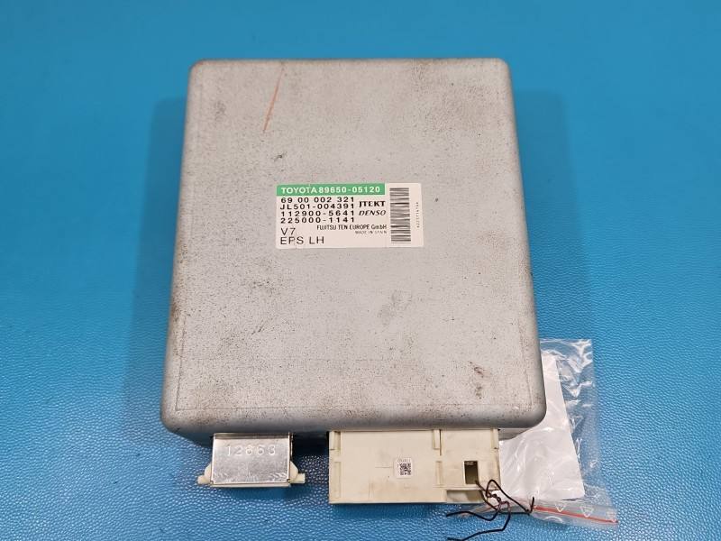 Блок керування модуль Toyota Avensis T27 89650-05120 — фото деталі 2
