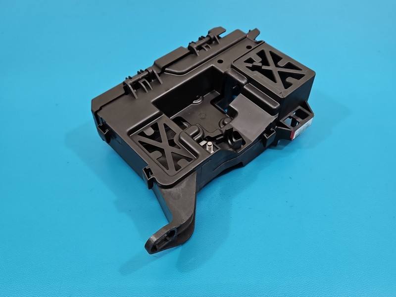 Блок керування модуль Audi A8 D4 8R0937517E
