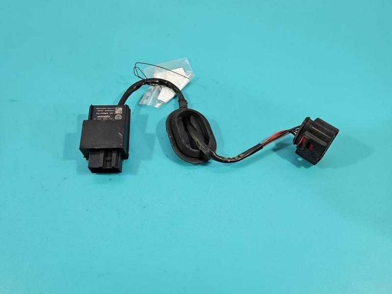 Блок керування модуль Skoda Fabia 3 1K0906093J — фото деталі 2