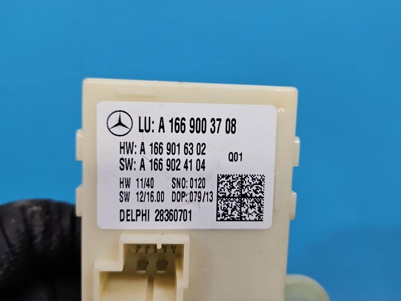 Блок керування модуль Mercedes GL X166 A1669003708 — фото деталі 3