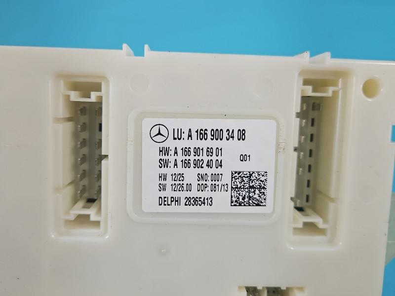Блок керування модуль Mercedes GL X166 A1669024004 — фото деталі 5
