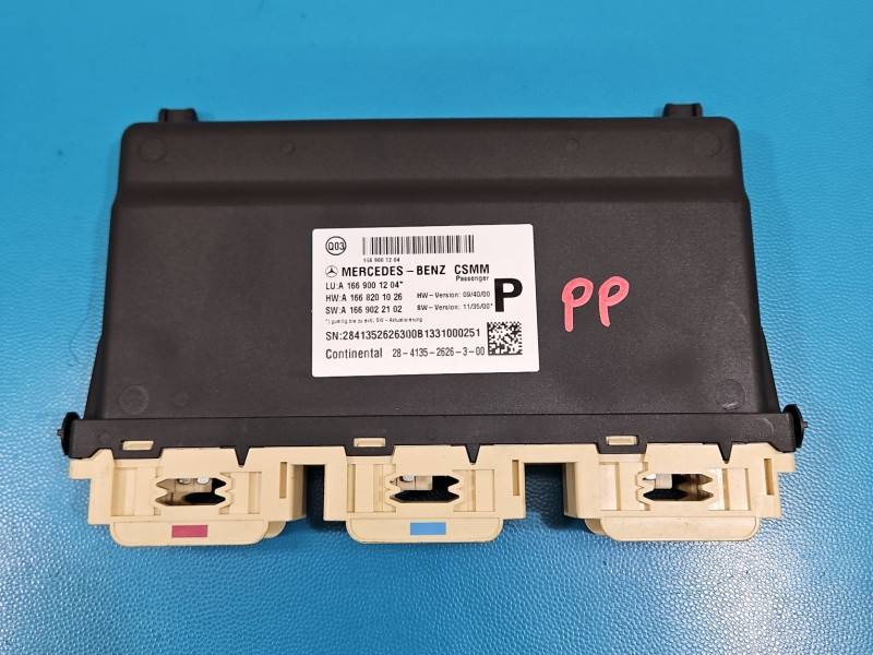 Блок керування модуль Mercedes GL X166 A1668201026 — фото деталі 2