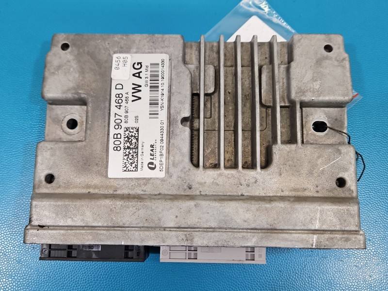 Блок керування модуль Audi A4 B9 80B907468D — фото деталі 2