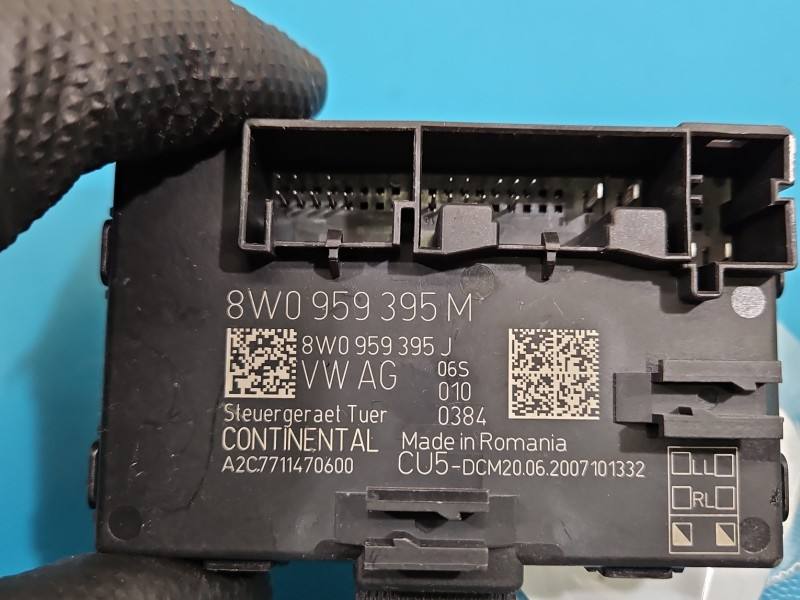 Блок керування модуль Audi A4 B9 8W0959395M — фото деталі 3