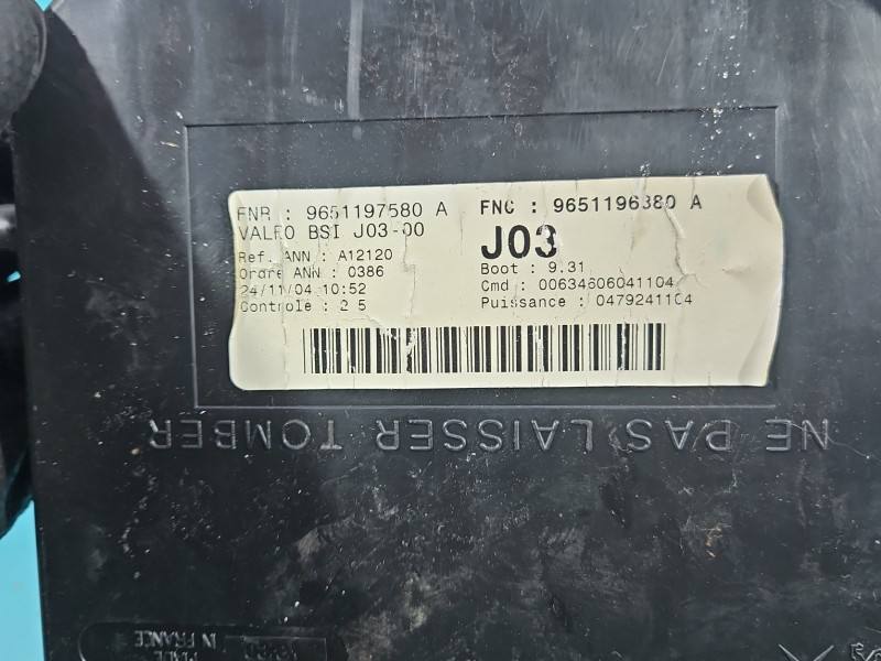Блок керування модуль Peugeot 307 9651196380A — фото деталі 6