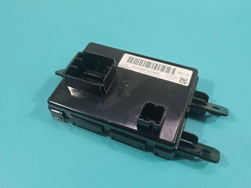 Блок керування модуль Jeep Cherokee P68103284AF