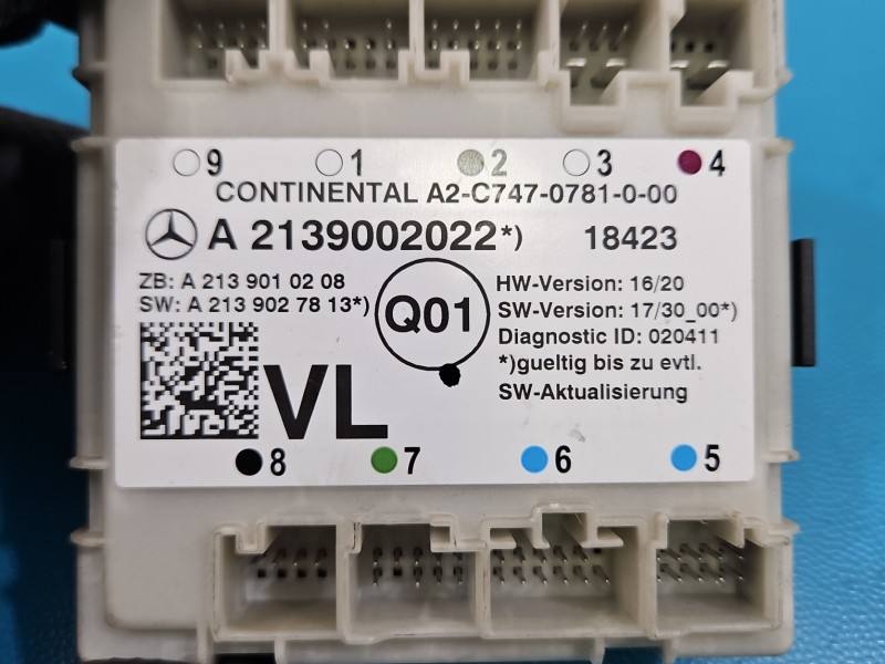 Блок керування модуль Mercedes S W222 A2139002022 — фото деталі 3