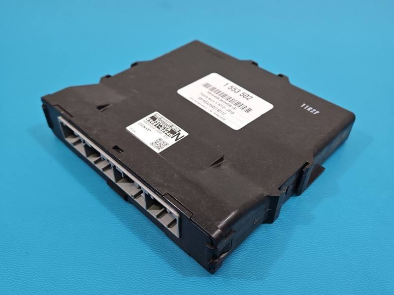 Блок керування модуль Toyota Auris 89681-02040