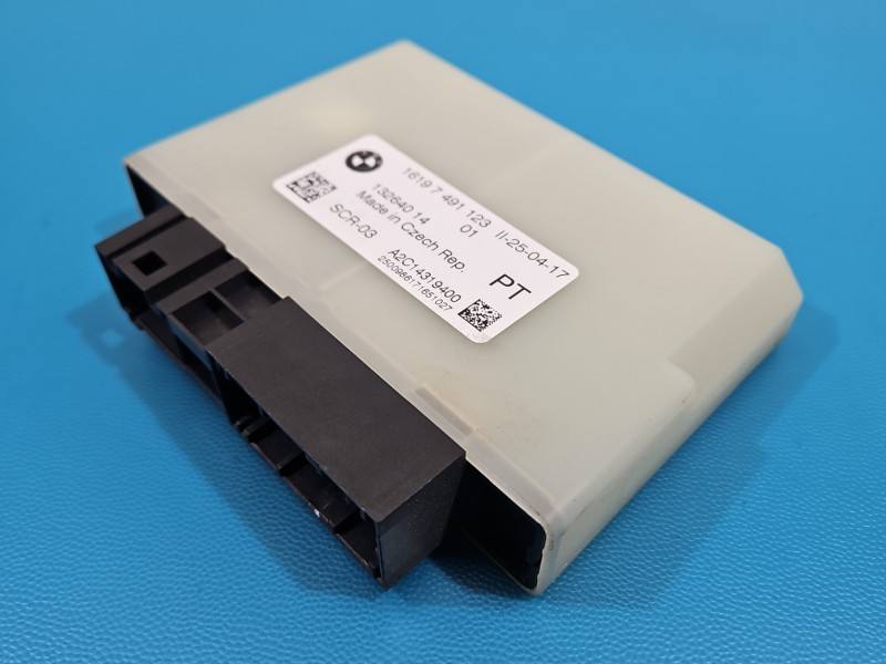 Блок керування модуль BMW 5 G30 7491123