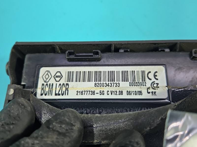 Блок керування модуль Renault Clio 8200343733 — фото деталі 7