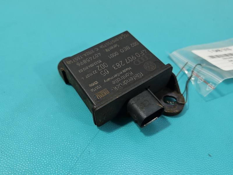 Блок керування модуль Audi Q7 4F090728305