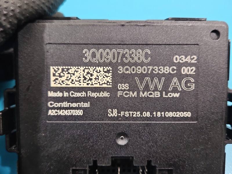 Блок керування модуль Skoda Kodiaq 3Q0907338C — фото деталі 4