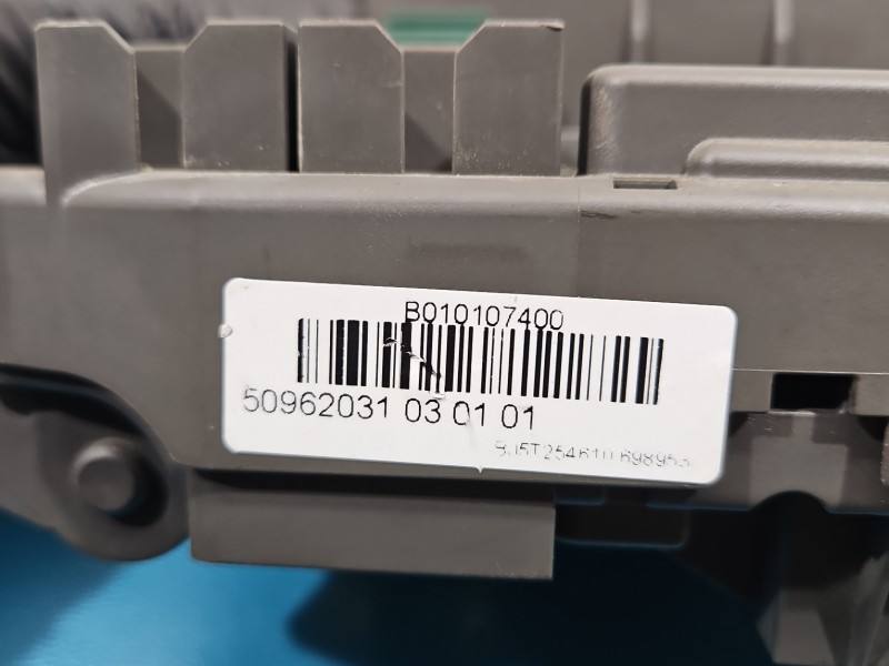Блок керування модуль BMW X6 518966010B — фото деталі 4