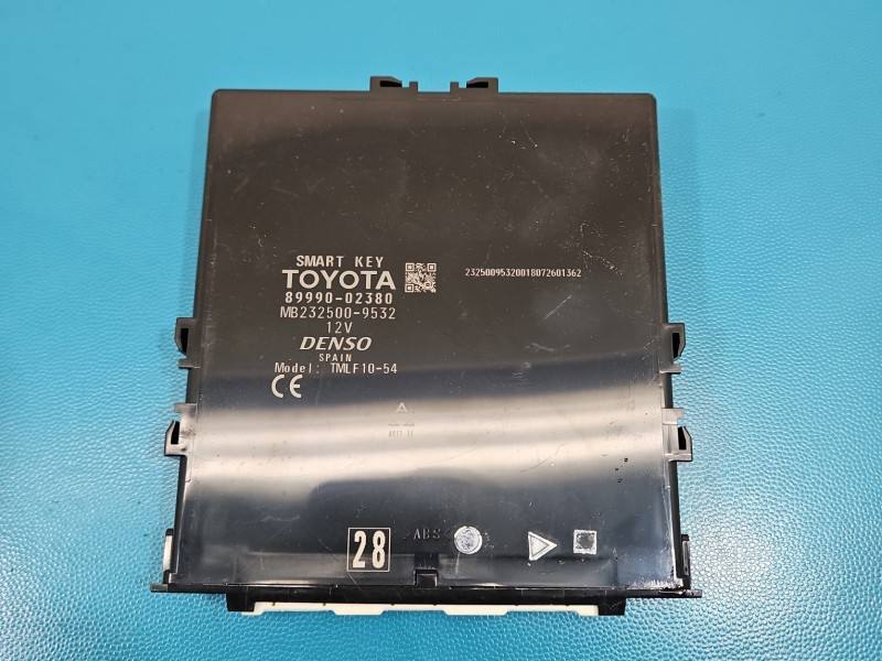 Блок керування модуль Toyota Auris 89990-02380 — фото деталі 2