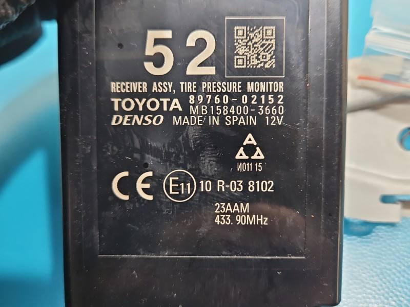 Блок керування модуль Toyota Auris 89760-02152 — фото деталі 3