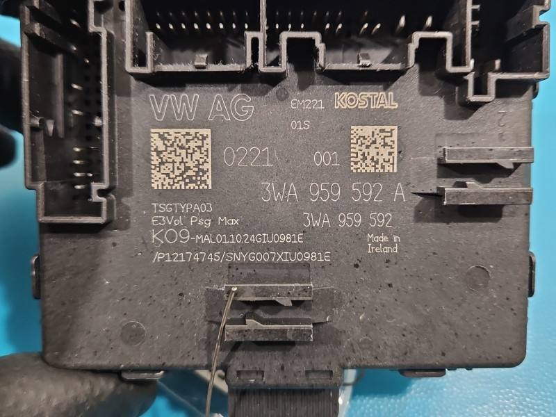 Блок керування модуль Skoda Octavia 4 3WA959592A — фото деталі 3