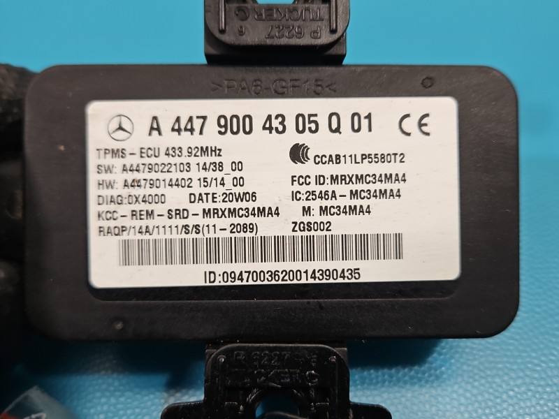 Блок керування модуль Mercedes Vito A4479004305Q — фото деталі 6